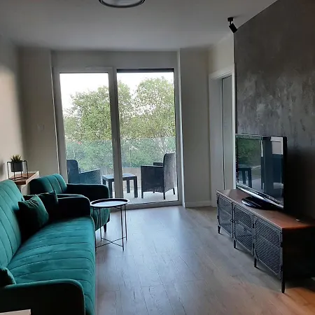 アパート Mietowa Perla コウォブジェク